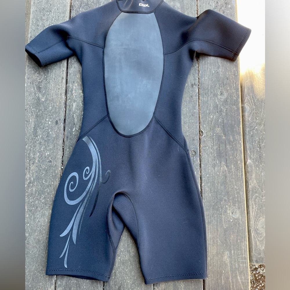 DBX women’s shorty wetsuit, size 10